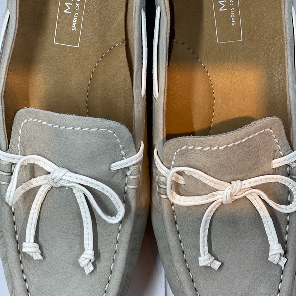 Manu Suede Gray Women Loafers Size 6.5 (23.0 cm) - Picture 3 of 10